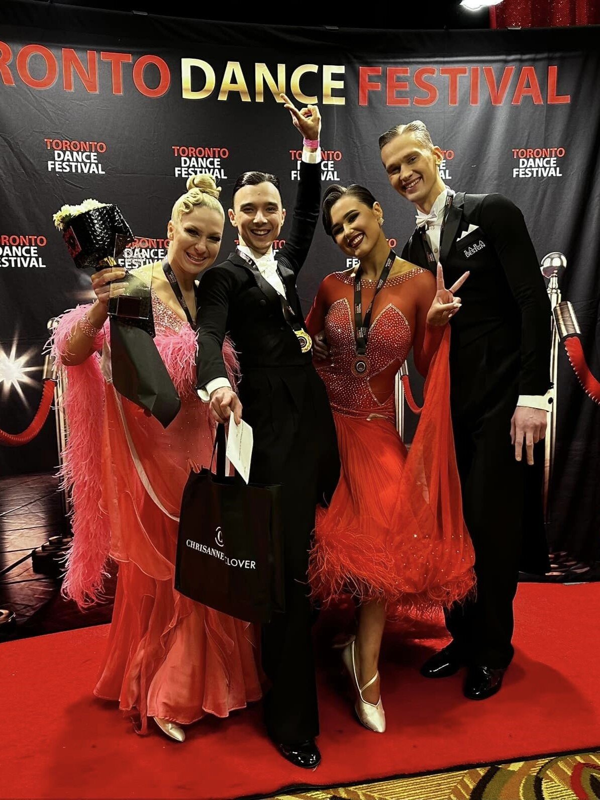 4 dancers