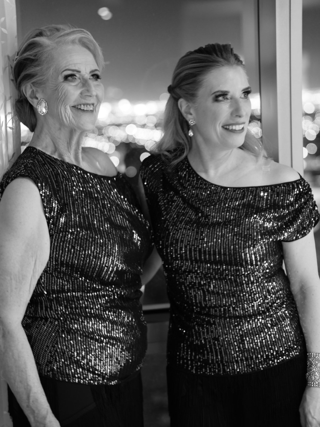 2 ladies