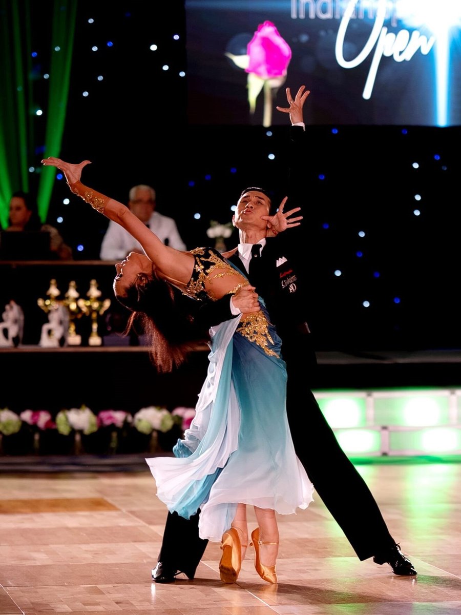 Dancing Duo