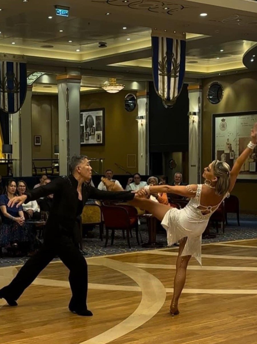Dancing duo