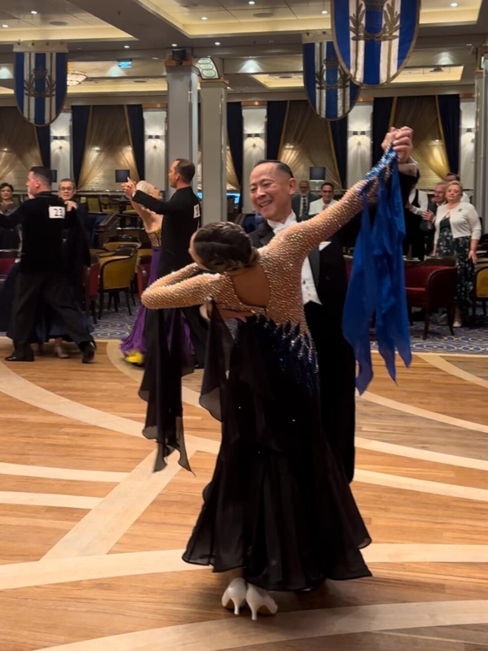 Dancing Duo