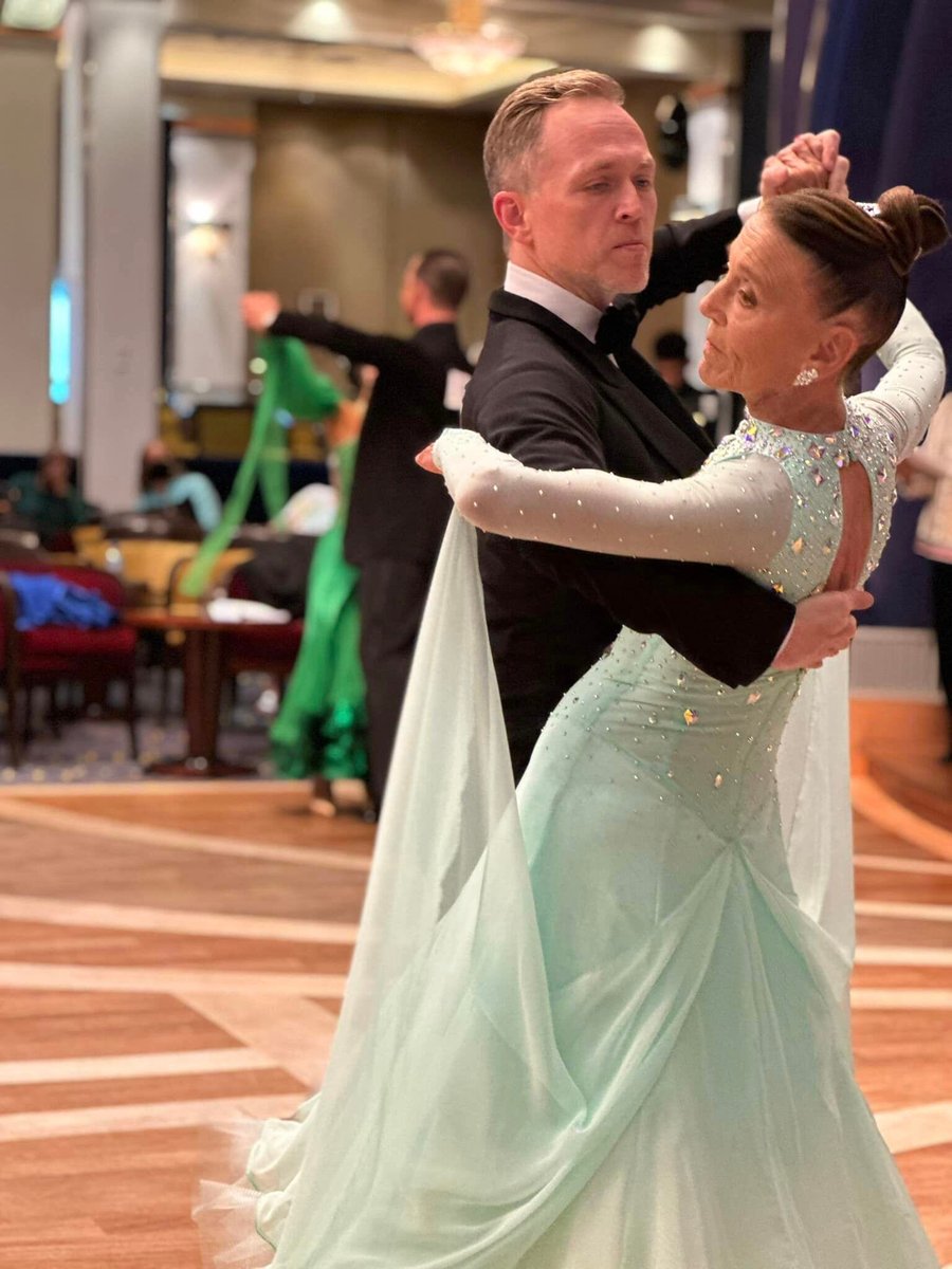 Dancing Duo