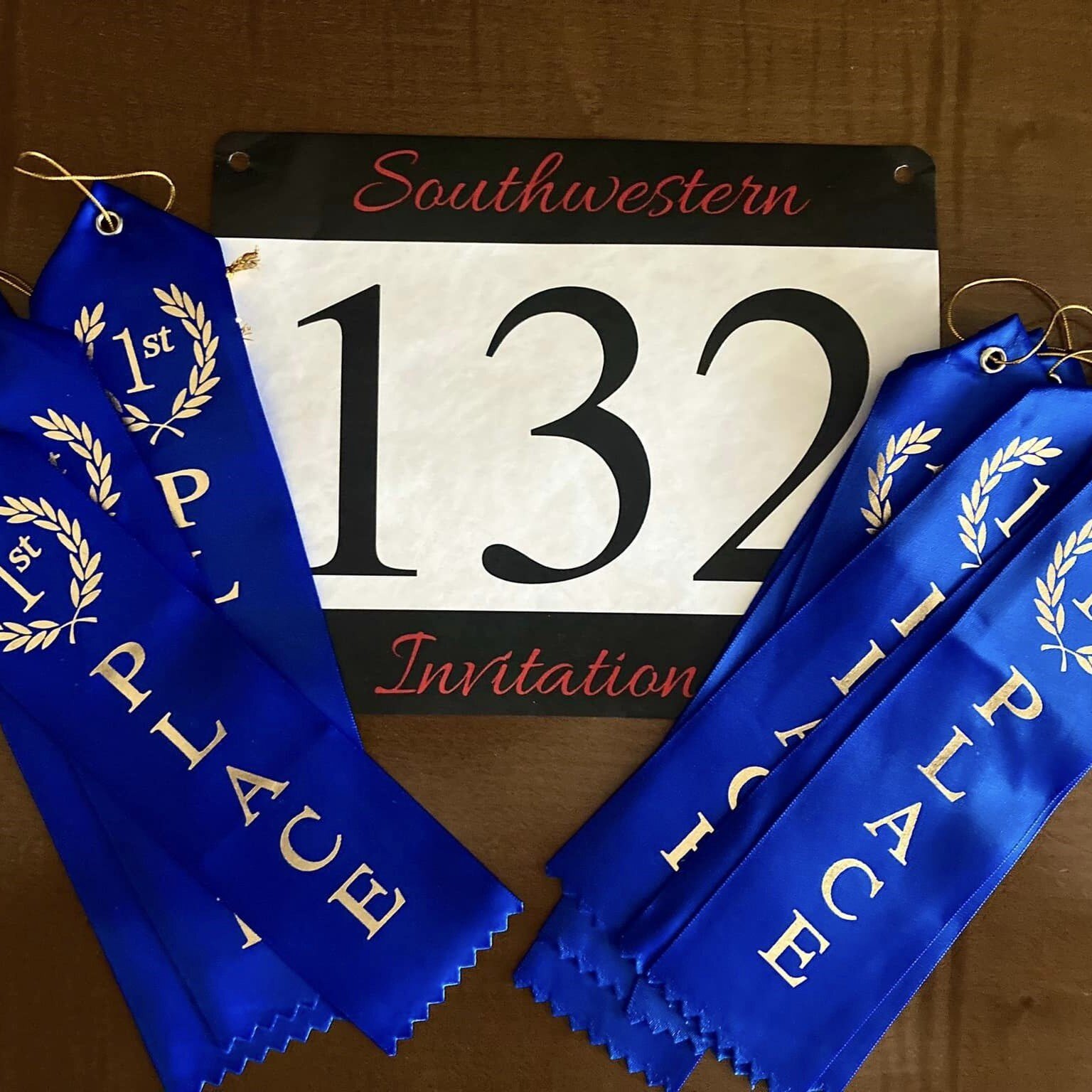 entry number and sash
