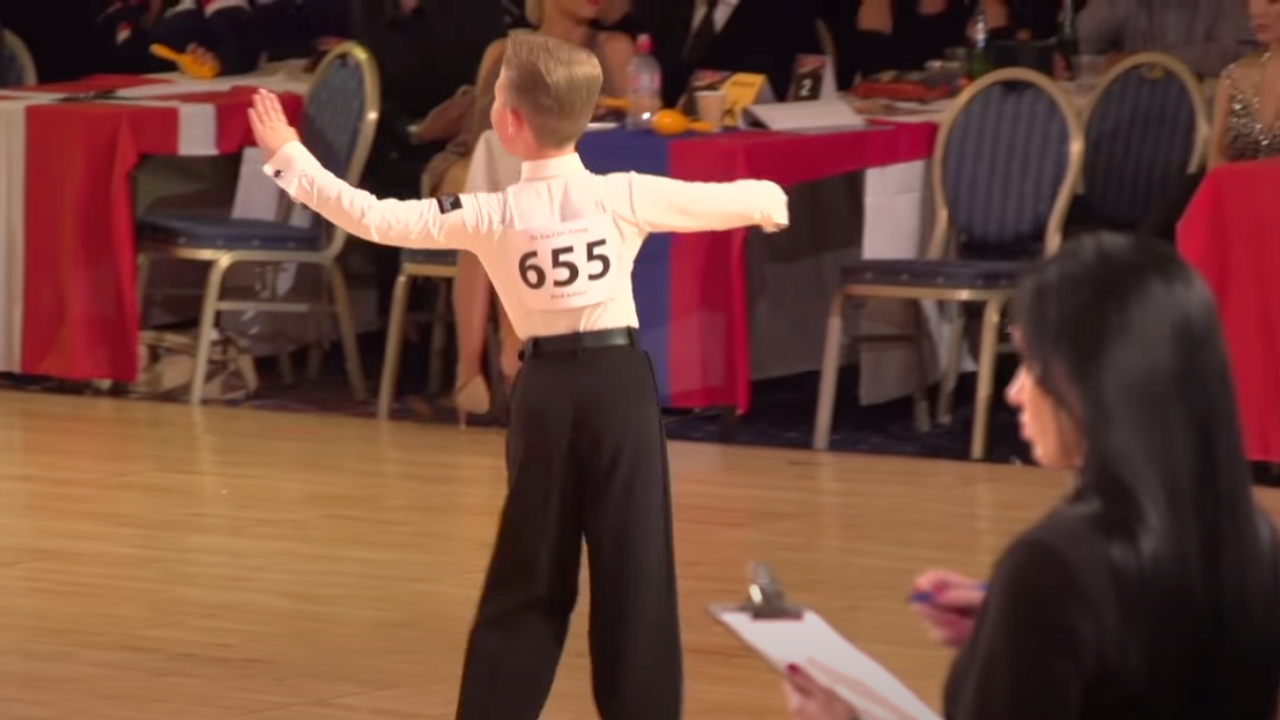 Image for the blog: What is a Solo Star in Ballroom Dance?