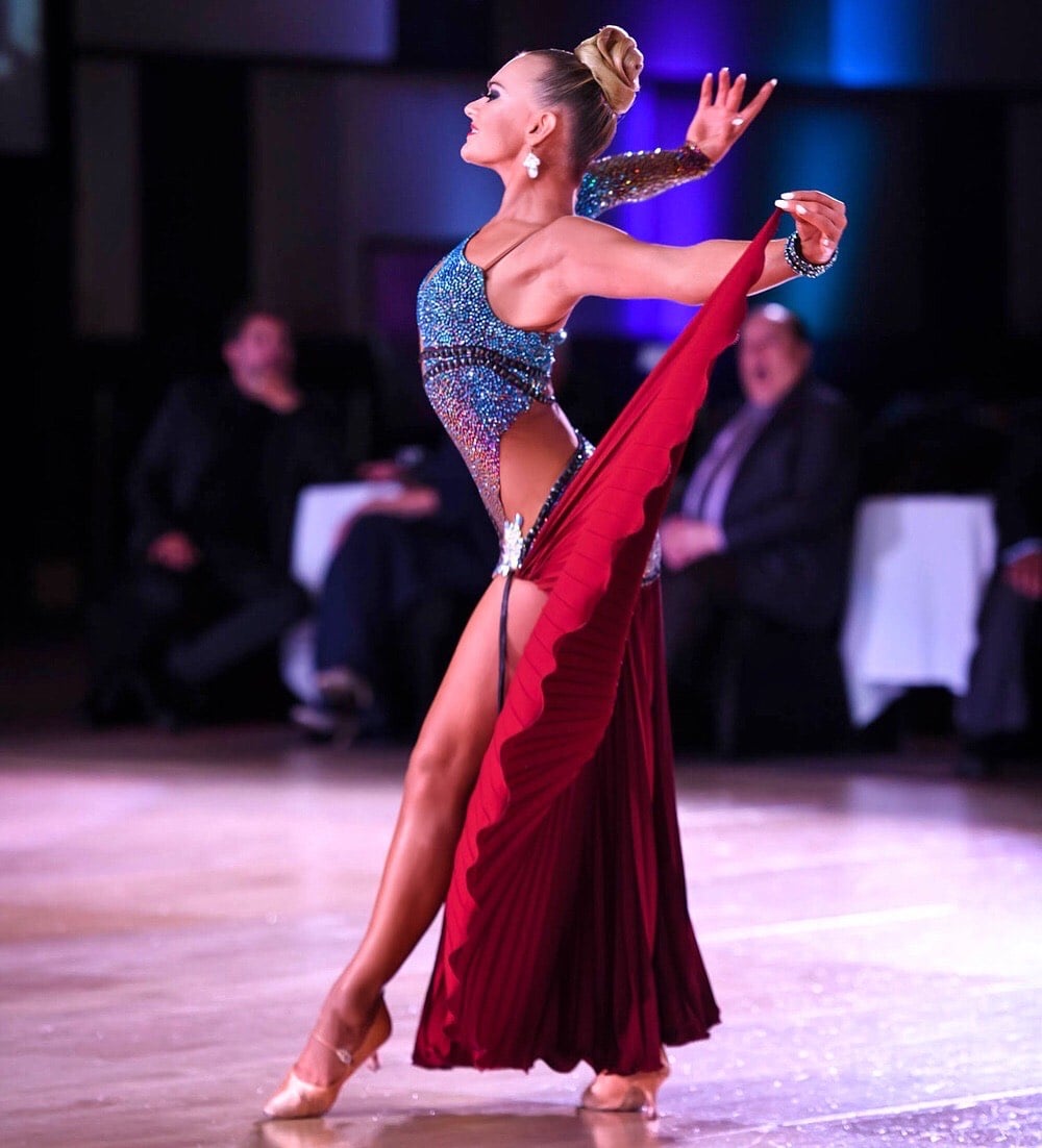 Image for the blog: What is American Smooth Dance Style?